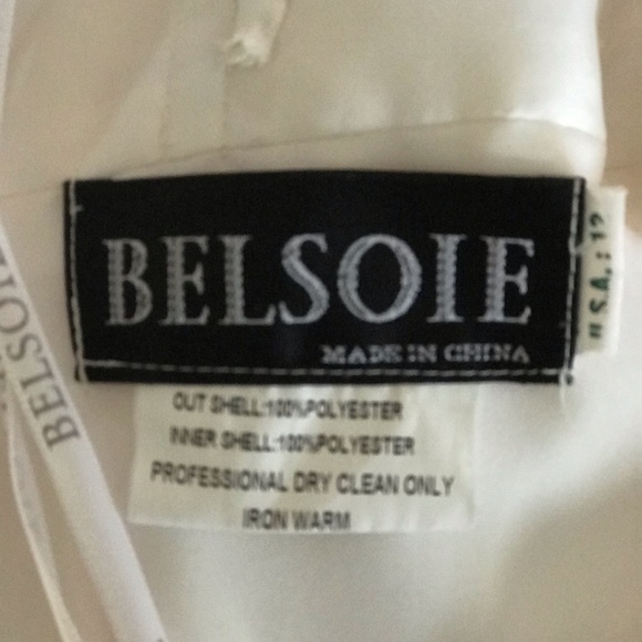 Belsole Light Ivory Wedding Gown - Picture 6 of 6